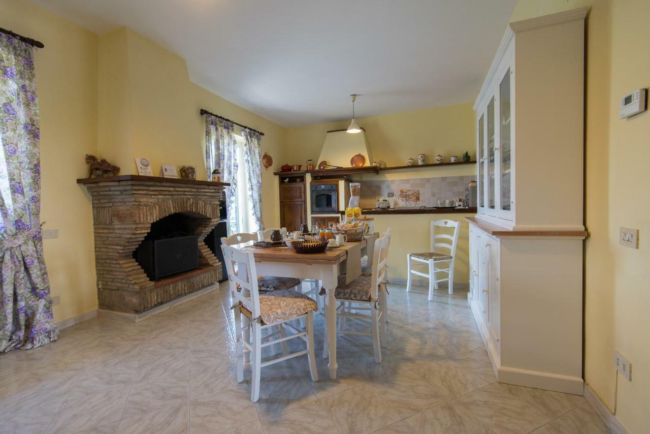 فورميلو Bed And Breakfast Nonna Loreta المظهر الخارجي الصورة